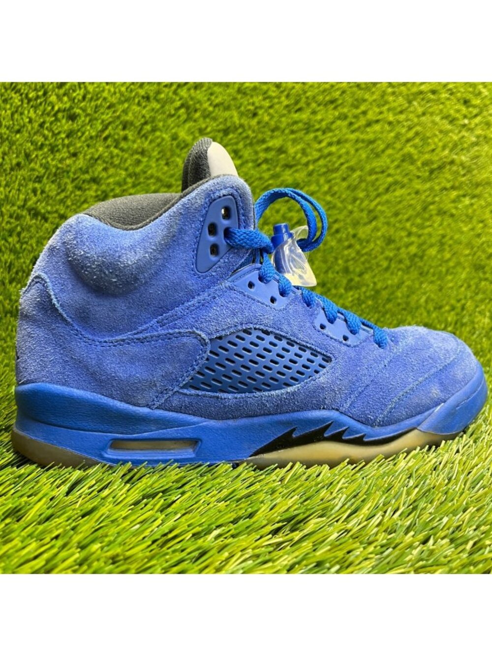 Nike Air Jordan 5 Retro Boys Size 5.5Y Blue Athletic Basketball Shoes Sneakers